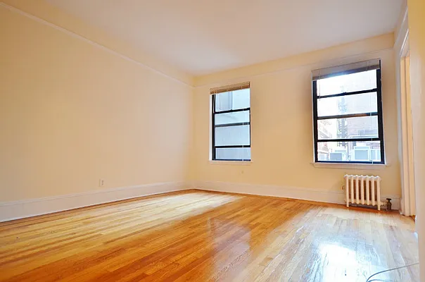 Rented by Keller Williams NYC | media 20
