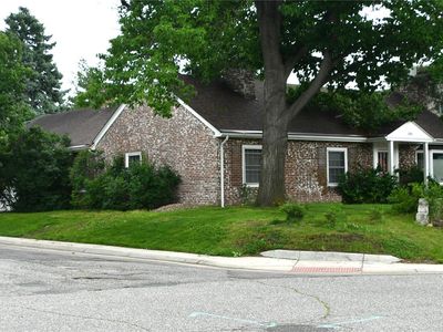 100 S Cherry Street, Denver, CO, 80246