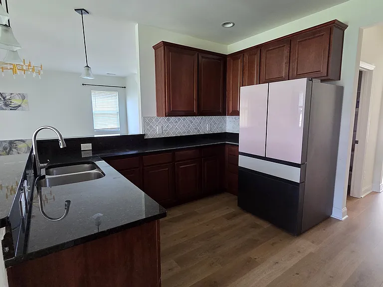 8312 Compton Acres Ln — Photo 10