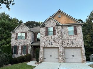 3196 Moon Stone Ln, Snellville, GA 30039