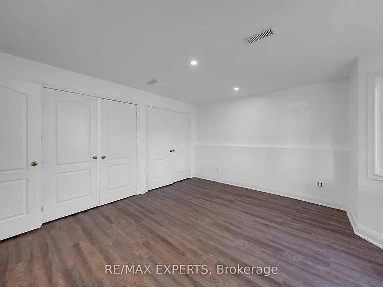 97 Franklin St #BASEMENT — Photo 12