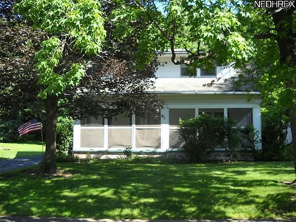 2nd image of 27772 Tremaine Dr