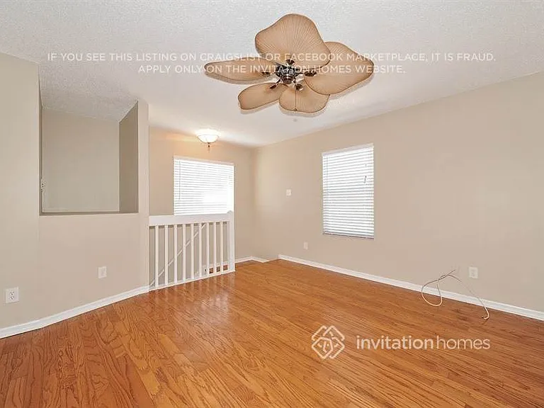 604 Nicholson St — Photo 8