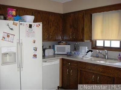 3rd image of 2908 80th Ave N