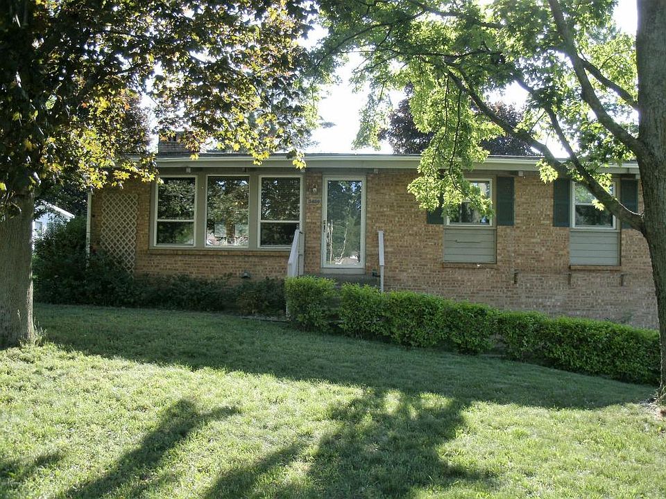 1st image of 3409 Poinsettia Ave SE