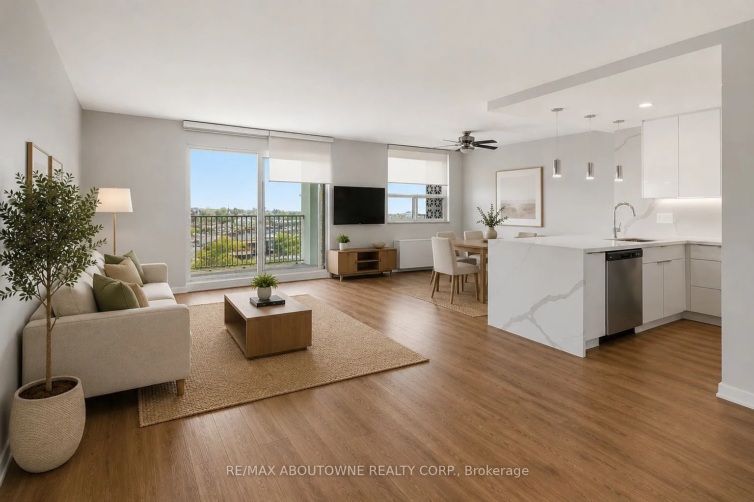 Harbourview Apartments — Photo 2