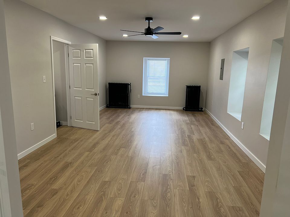 1st image of 119 Harry St APT 3