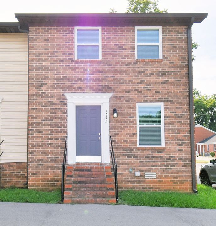 1st image of 1542 Elrod St