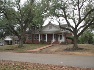 1010 W Mississippi Ave, Many, LA 71449