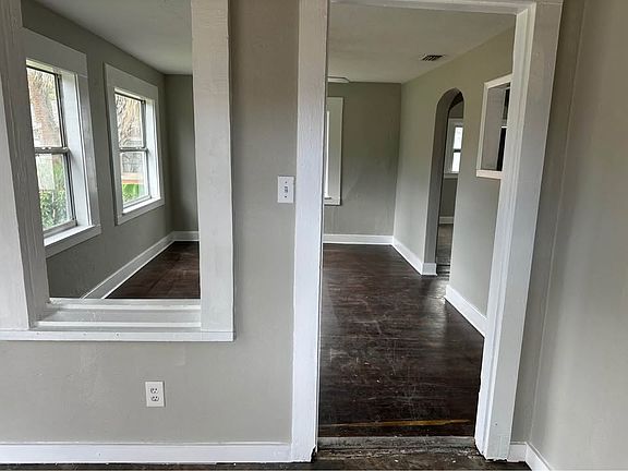 3rd image of 5707 37th St N #A