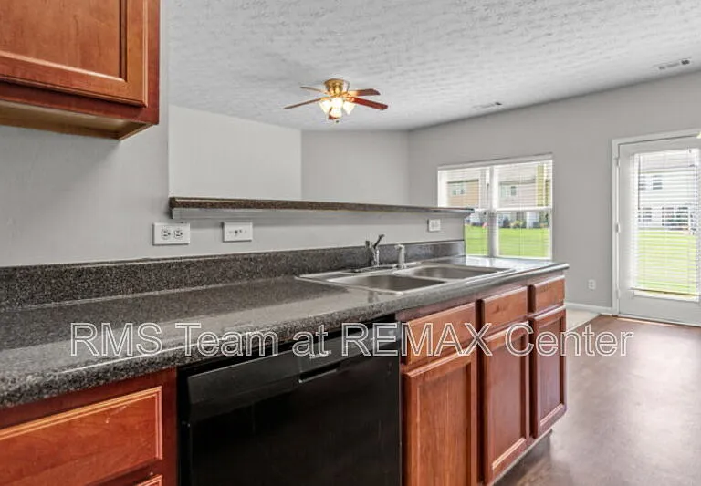 45 Providence Oak Ct — Photo 6
