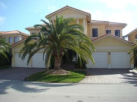 1st image of 7956 SW 195th Ter