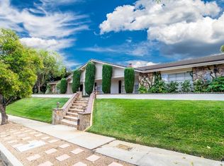 17330 Halsted St, Northridge, CA 91325