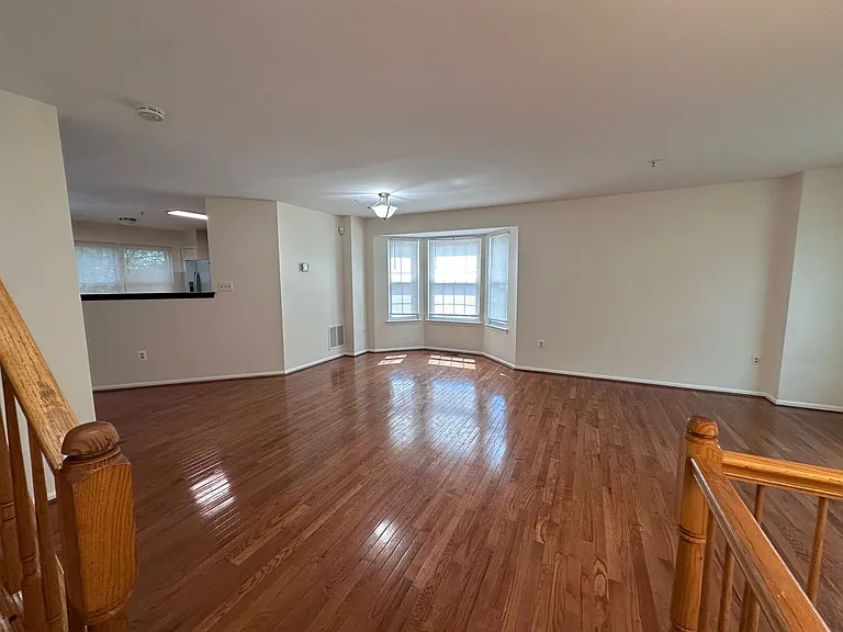 6913 Malachite Pl — Photo 17