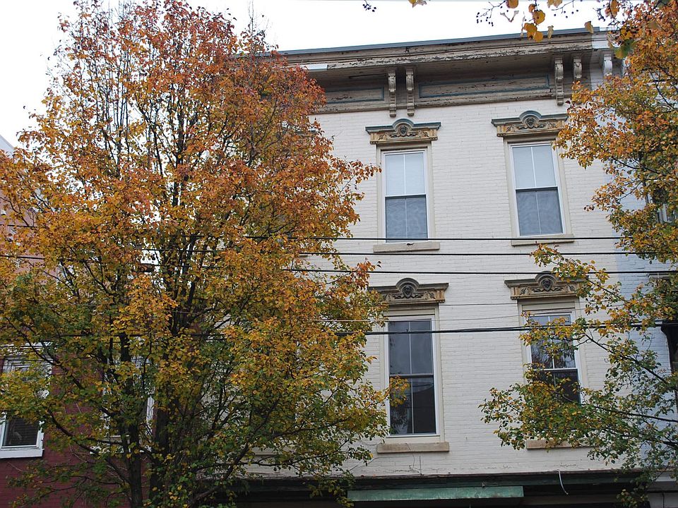 1st image of 41B N Broadway Ave