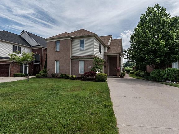 3rd image of 214 Keelson Dr #32