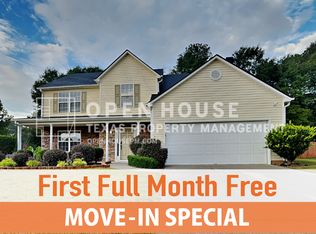 4237 Webb Meadows Dr, Loganville, GA 30052