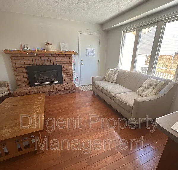 1103 Huntington Cir #PROPERTY — Photo 11