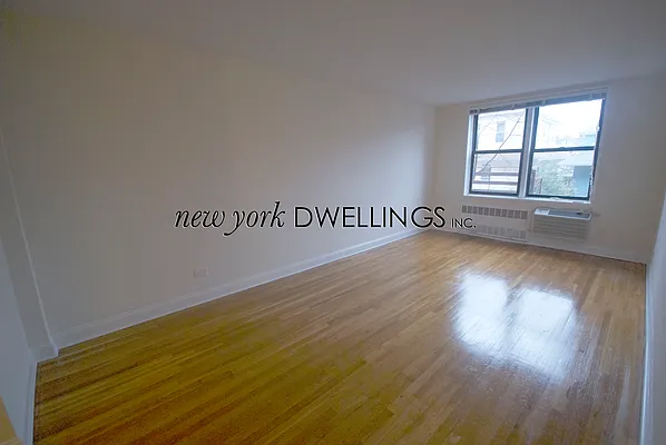 Rented by New York Dwellings LLC | media 18