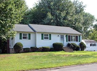 29 Christopher Cir, Middletown, CT 06457