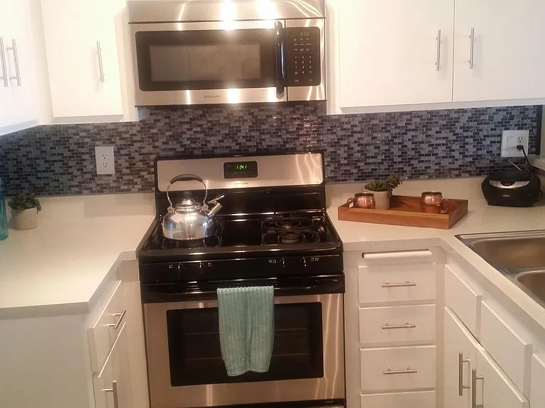 Azul Apartments — Photo 16