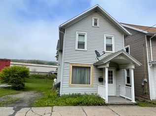 317 Chestnut St, Gallitzin, PA 16641