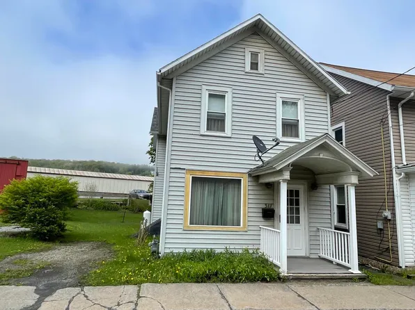 317 Chestnut St, Gallitzin, PA 16641