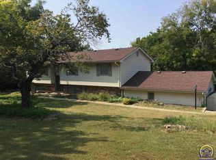 6041 SW 46th Ter, Topeka, KS 66610