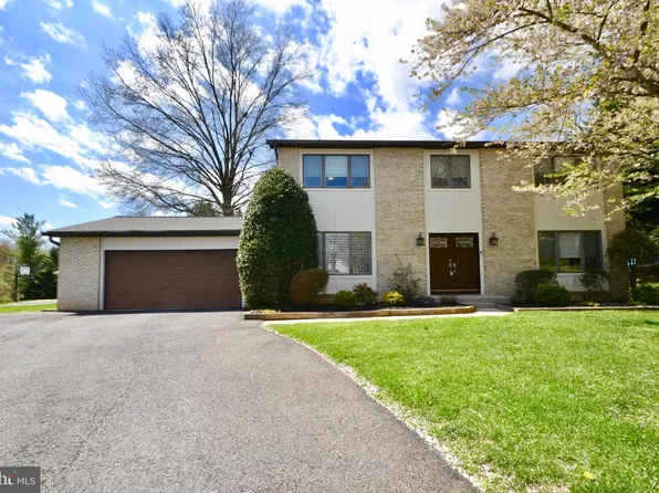 3750 Spring Lake Ln, Owings Mills, MD 21117