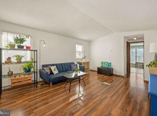 926 Blackberry Dr, Mullica Hill, NJ 08062