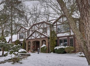 1 Lefferts Ct, East Brunswick, NJ 08816