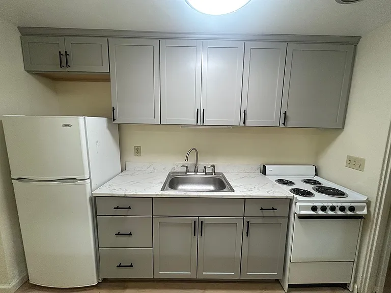256-2B S Corl St — Photo 8