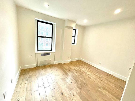 5th image of 361 E 50th St APT 6C