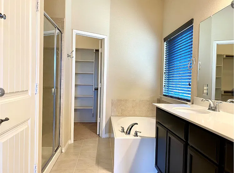 543 Haven Dr — Photo 13