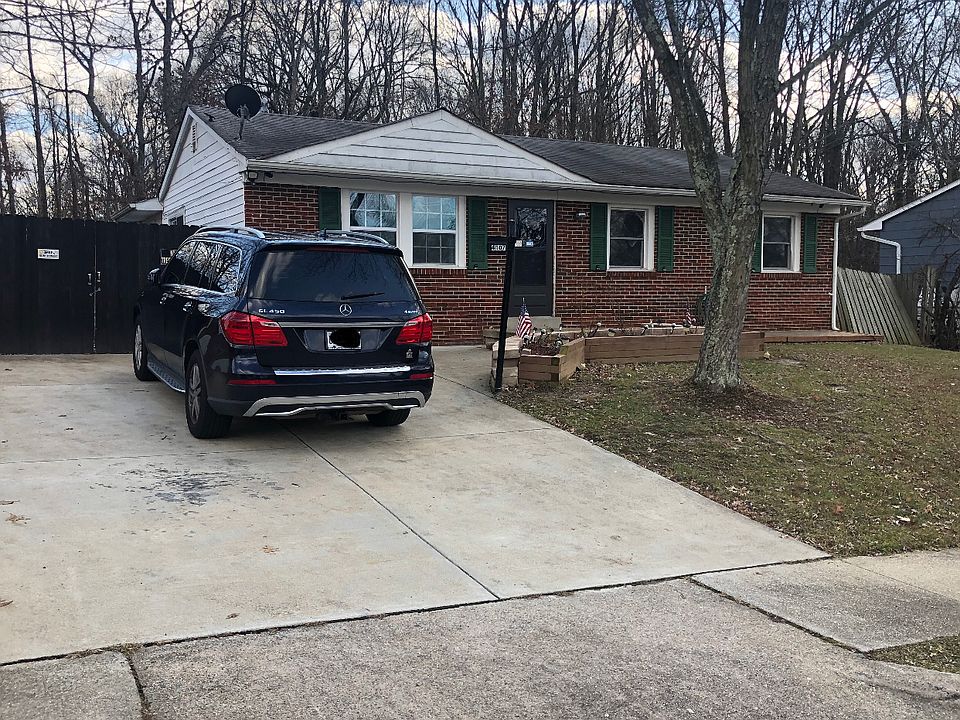 1st image of 4107 Hoffman Dr