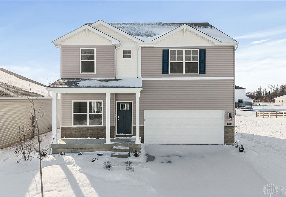 1st image of 71 Great Horned Dr