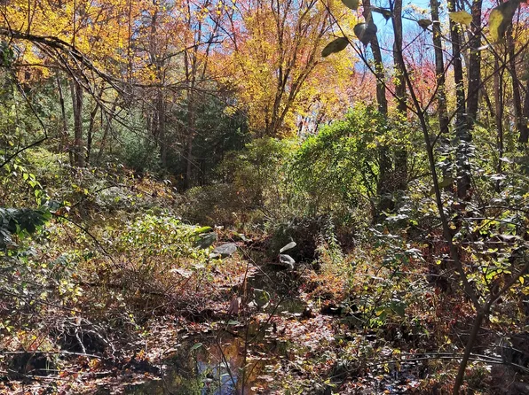 Crystal Lake Road, Ellington, CT 06029