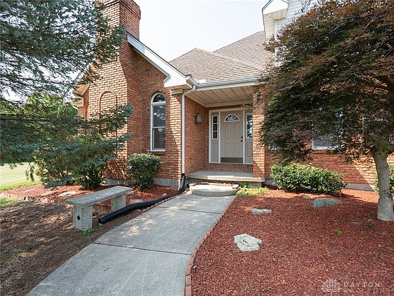 2nd image of 3232 McLean Rd
