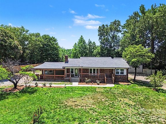 2nd image of 9902 Forest Dr