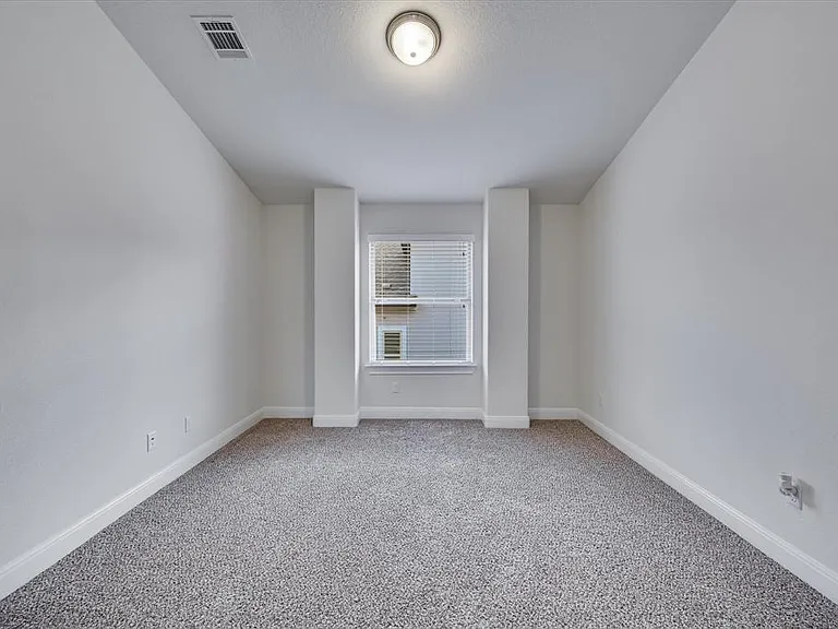 5321 Del Dios Way — Photo 23