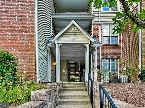 3rd image of 12160 Penderview Ter APT 1104
