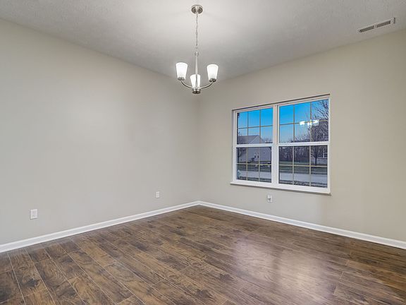 2nd image of 1868 Archbury Dr