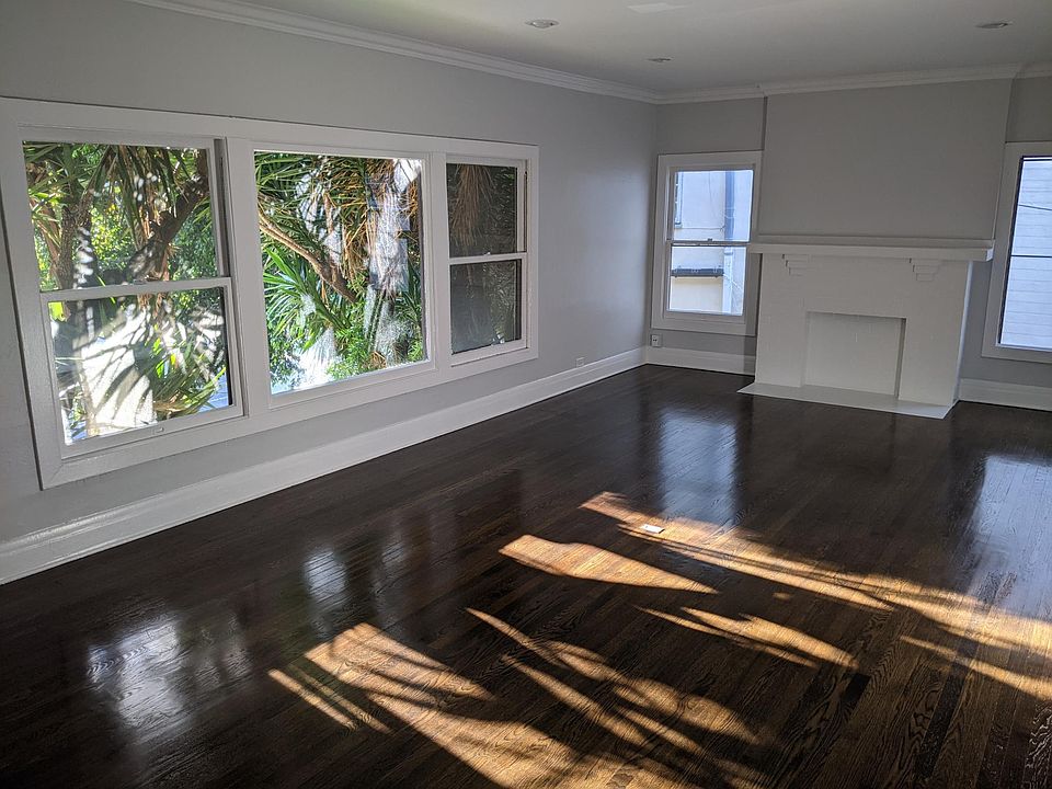 1st image of 1438 N Gardner St APT 103
