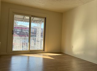 528 Taylor Ave, Bronx, NY 10473