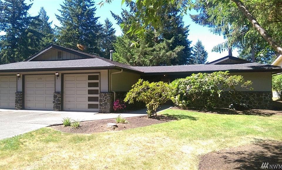 1st image of 6406 Sierra Dr SE