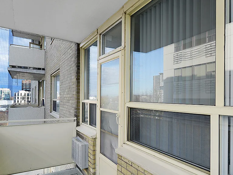 103 Avenue Rd — Photo 13