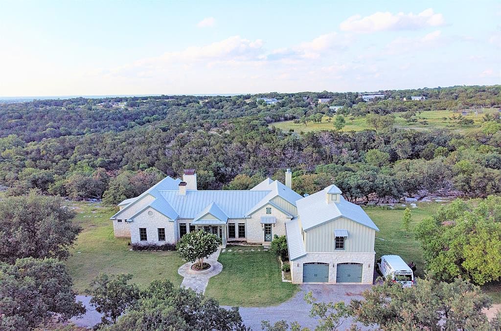 2020 Bear Creek Rd, Kerrville, TX 78028 Zillow