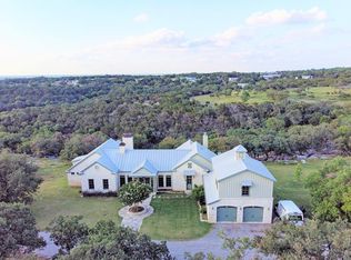 2020 Bear Creek Rd, Kerrville, TX 78028