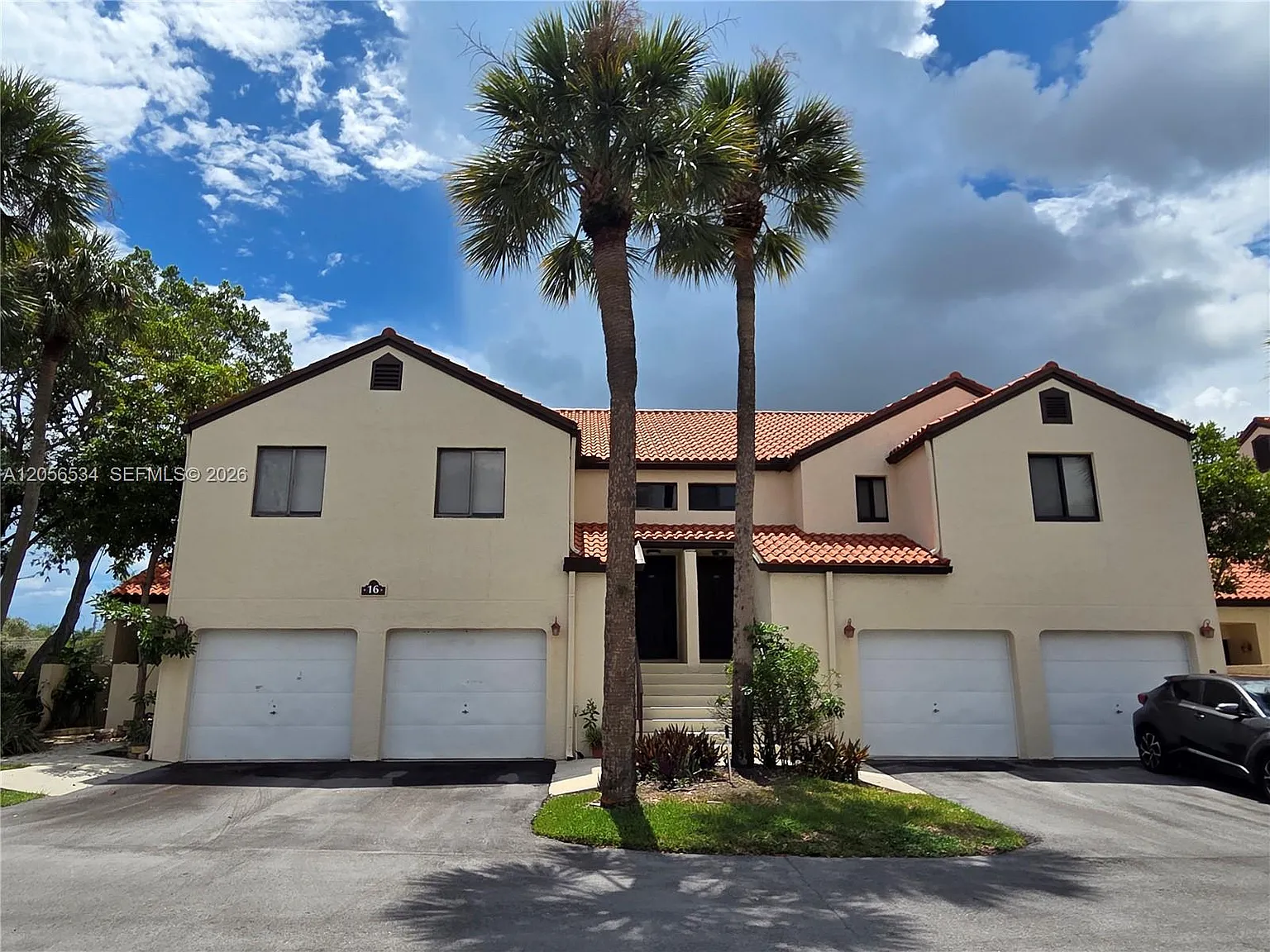 South Lake Condo — Photo 2