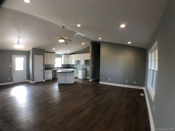3rd image of 103 W Edinburgh Ct #30